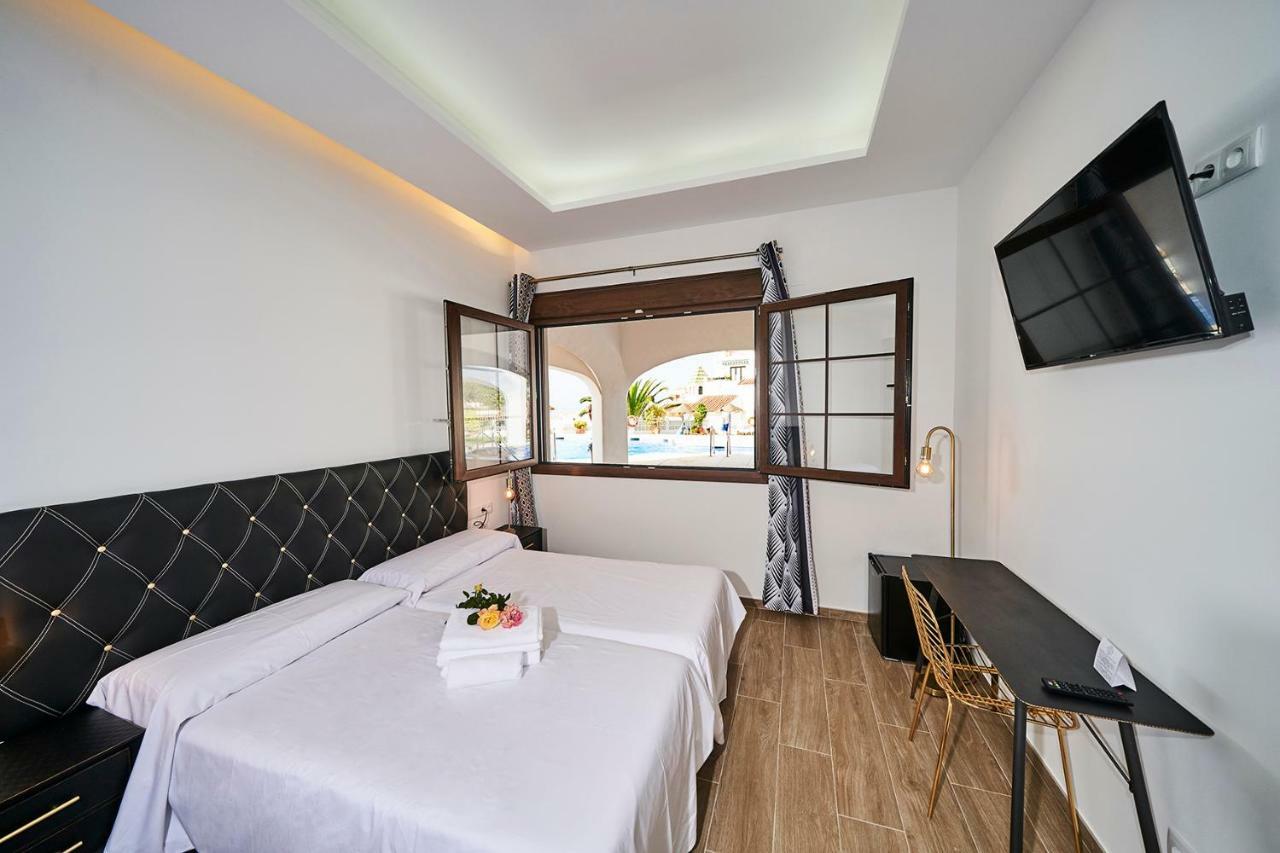 Hotel Bajamar Ancladero Playa Nerja Eksteriør bilde