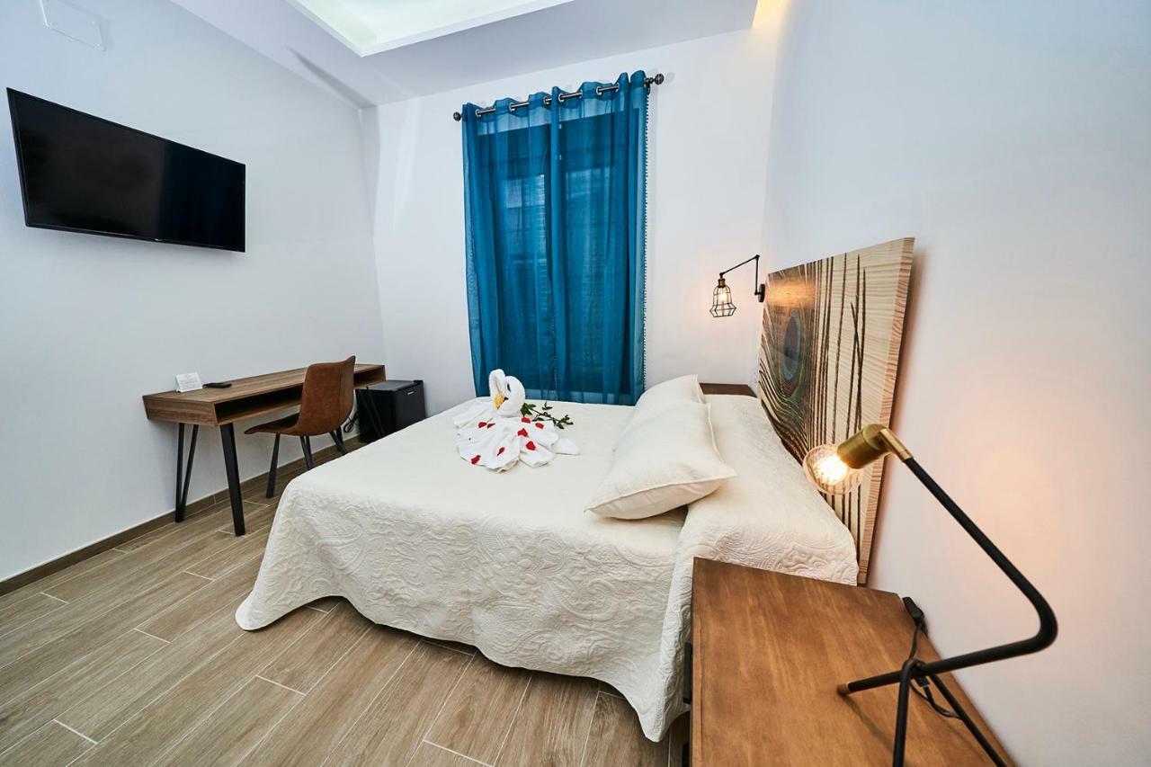 Hotel Bajamar Ancladero Playa Nerja Eksteriør bilde