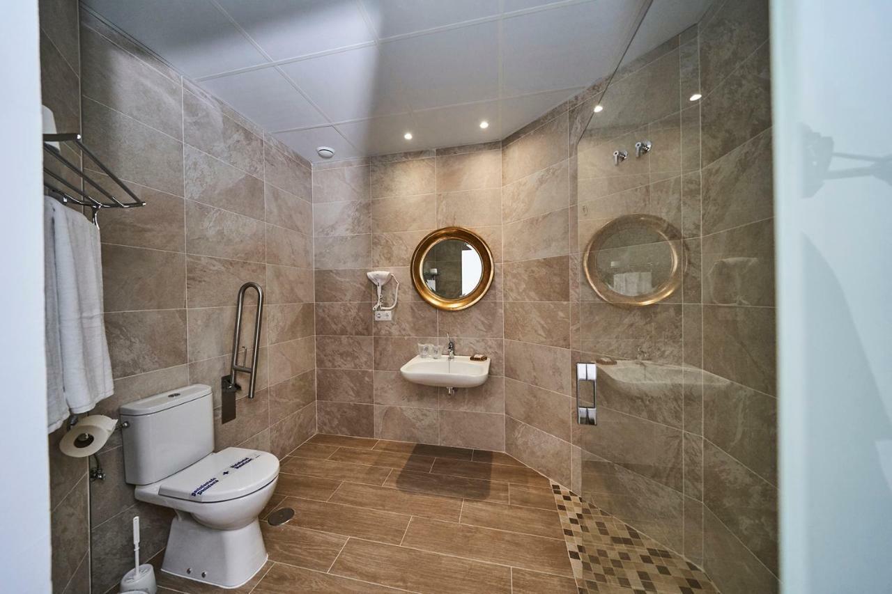 Hotel Bajamar Ancladero Playa Nerja Eksteriør bilde