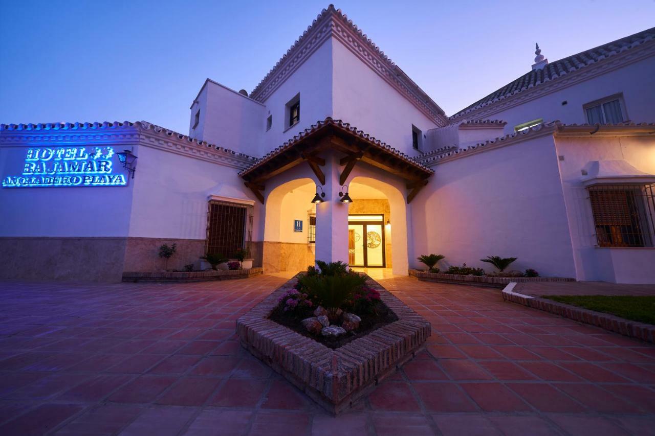 Hotel Bajamar Ancladero Playa Nerja Eksteriør bilde